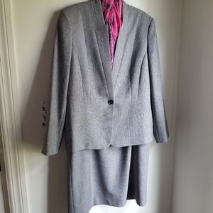 Alex Marie size 16 business suit